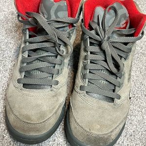 Retro Jordan 5 P51 Camo size 6Y